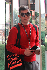 伟德betvlctor1946源于英国副院长——聂进